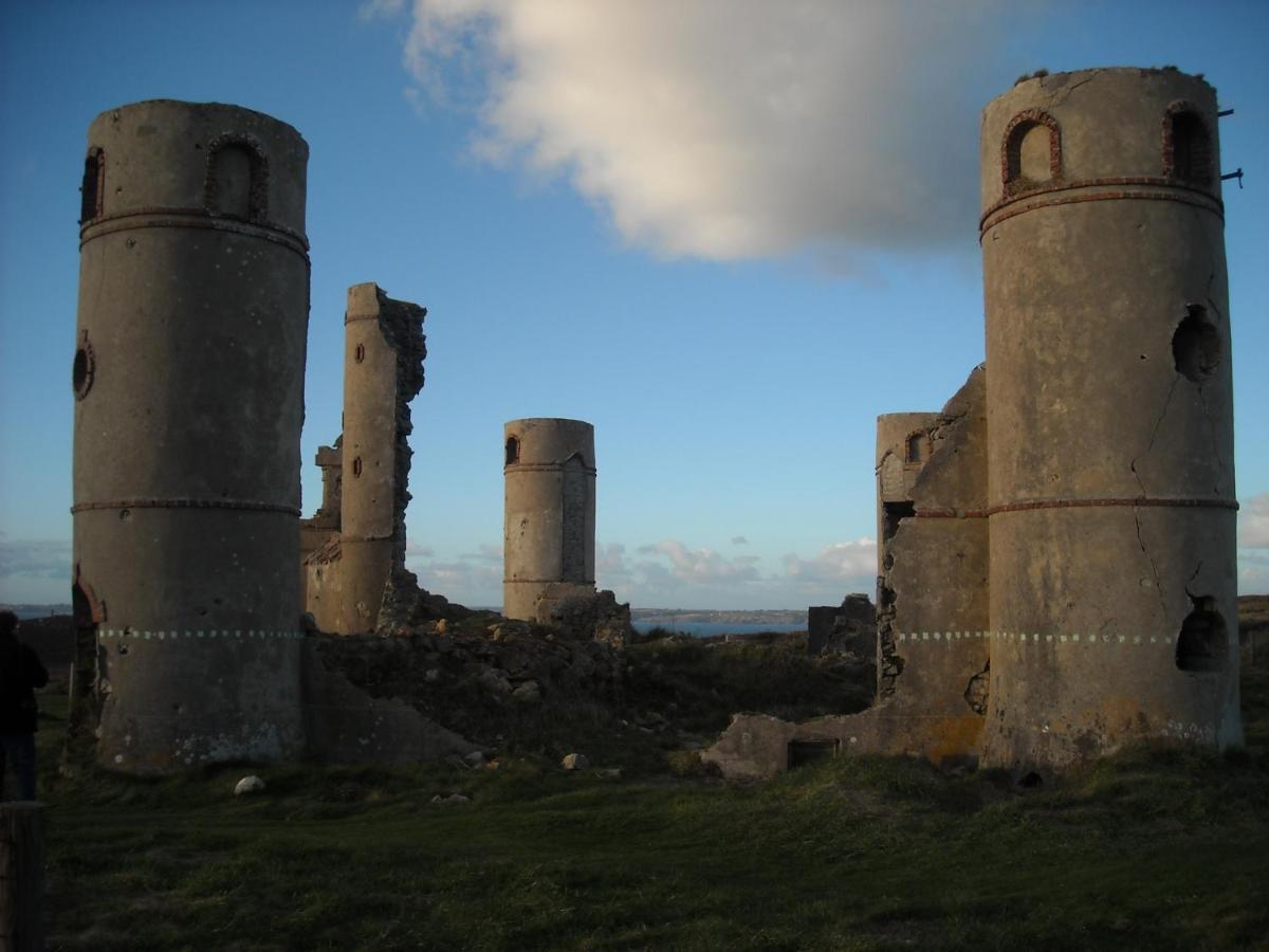 Gite De Caractere Loperec ภายนอก รูปภาพ